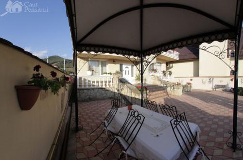 Pensiunea Boema Piatra Neamţ Exteriér fotografie