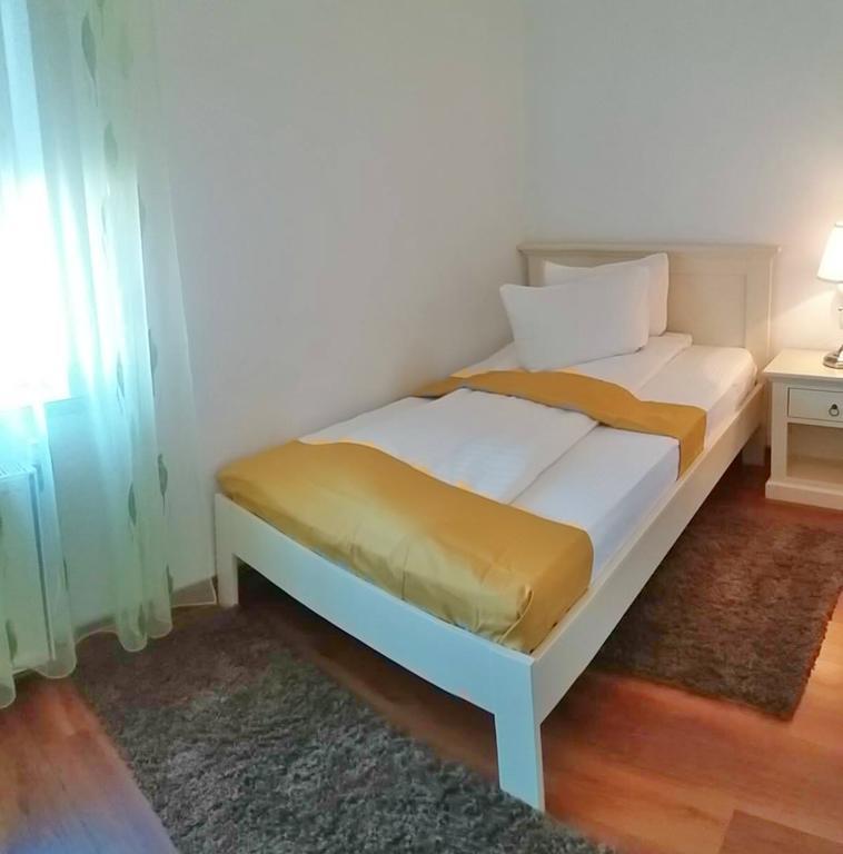 Pensiunea Boema Piatra Neamţ Exteriér fotografie